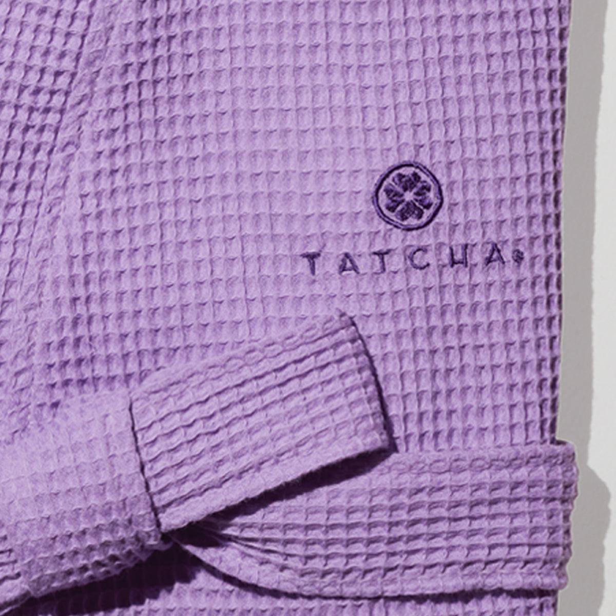 Tatcha-Robe-pdp-Material-1200x1200-1.jpg
